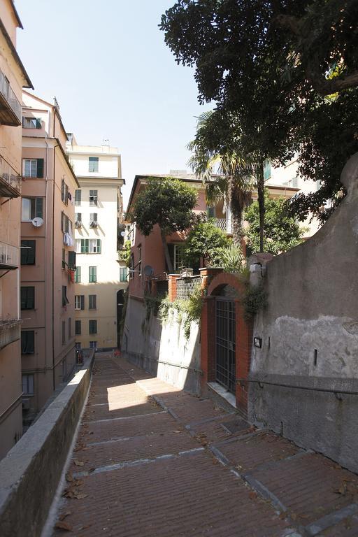 Al Villino Bruzza Bed & Breakfast 2*
